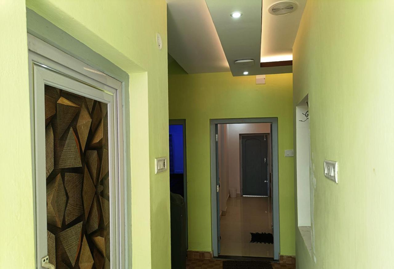 Hotel Grand View Purî Extérieur photo