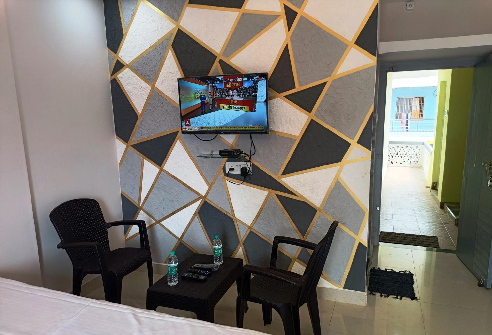 Hotel Grand View Purî Extérieur photo