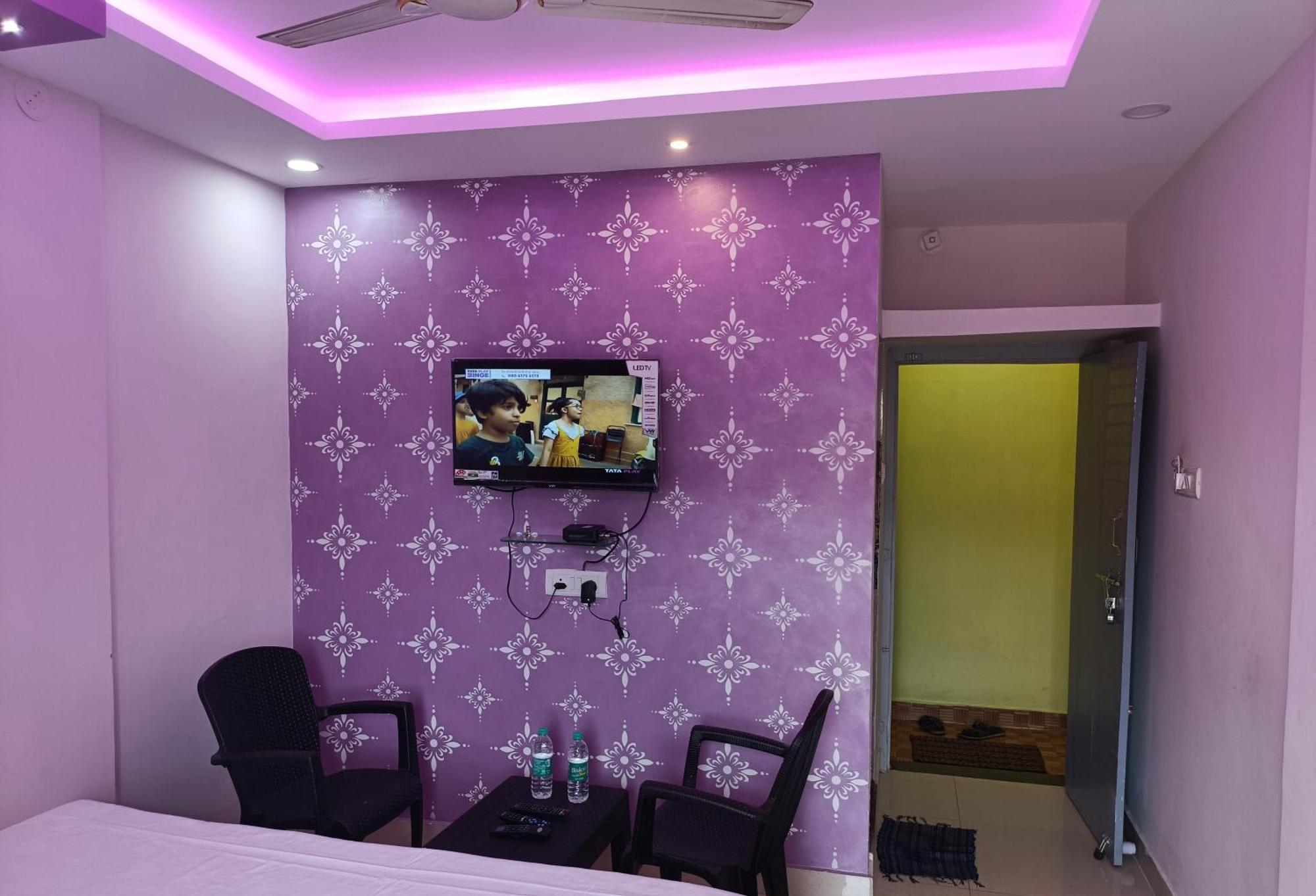 Hotel Grand View Purî Extérieur photo