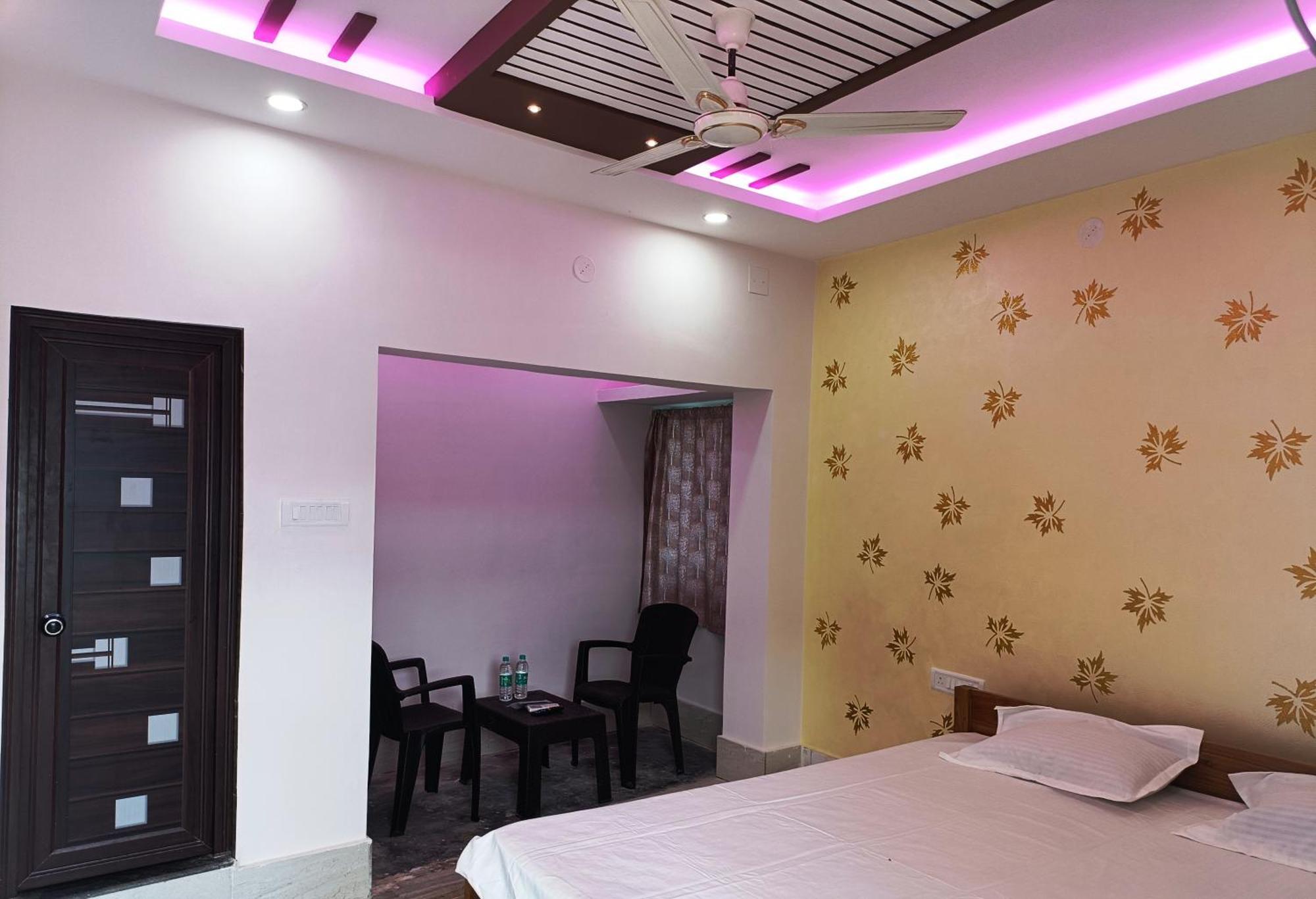 Hotel Grand View Purî Extérieur photo
