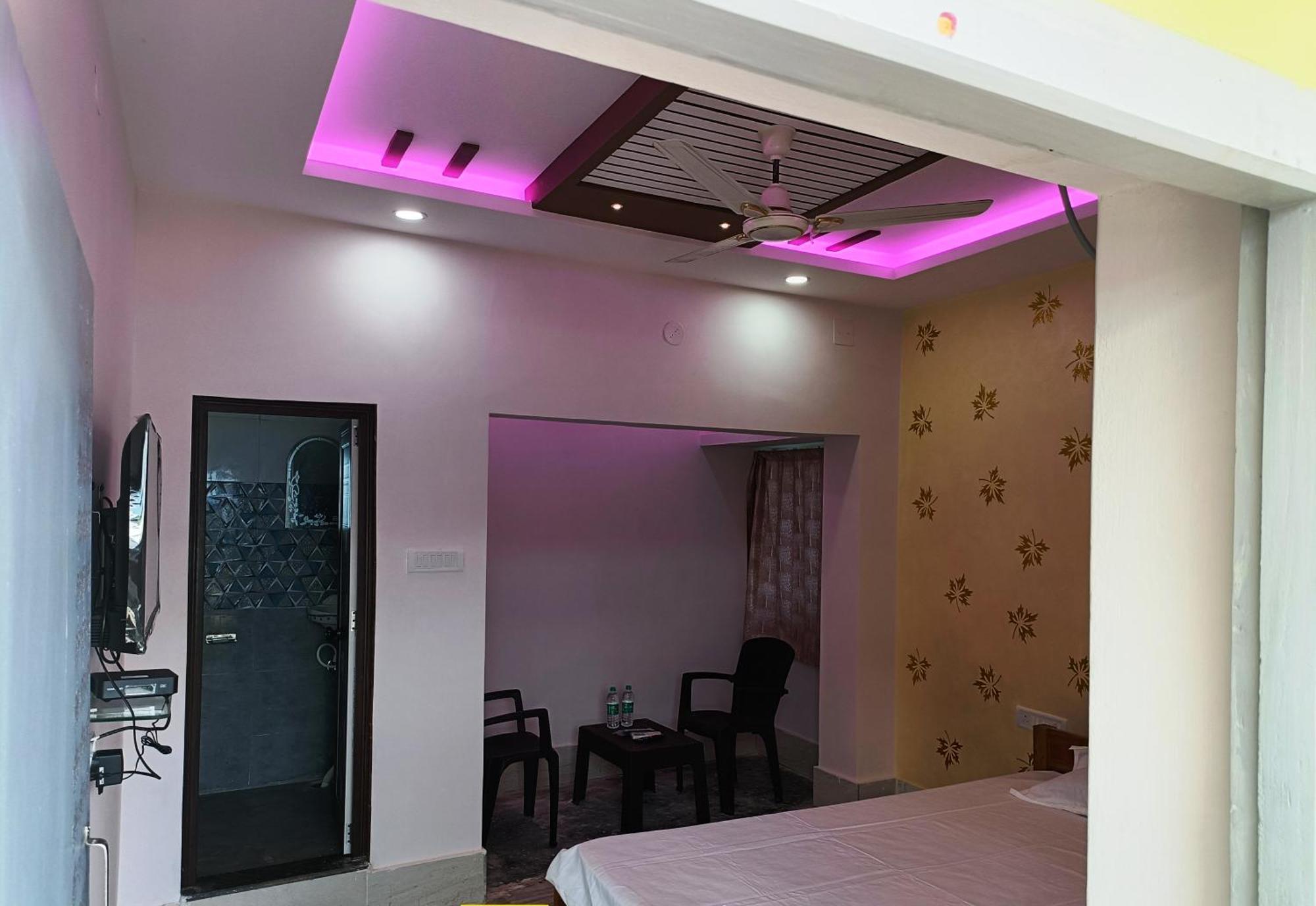 Hotel Grand View Purî Extérieur photo